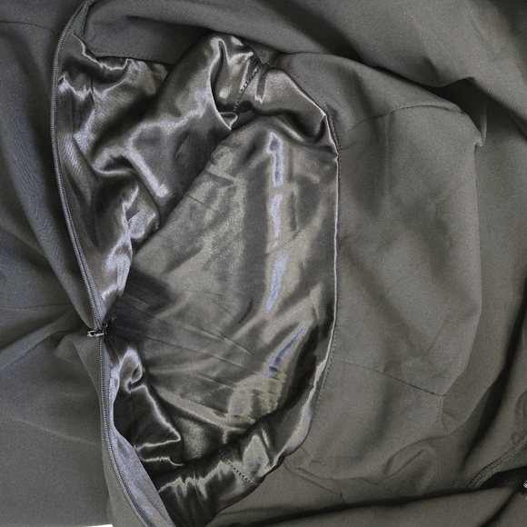 Jennifer By Design Club Blackfiyyed Choker Dress. Size Small - Picture 10 of 13